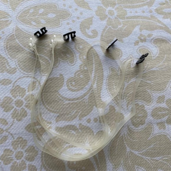 Victoria's Secret Adjustable Replacement Bra - Picture 4 of 4